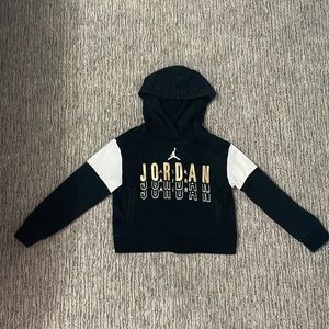 Jordan girls cropped hoodie size youth m